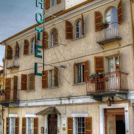 Hotel Pino Torinese Ngoại thất bức ảnh