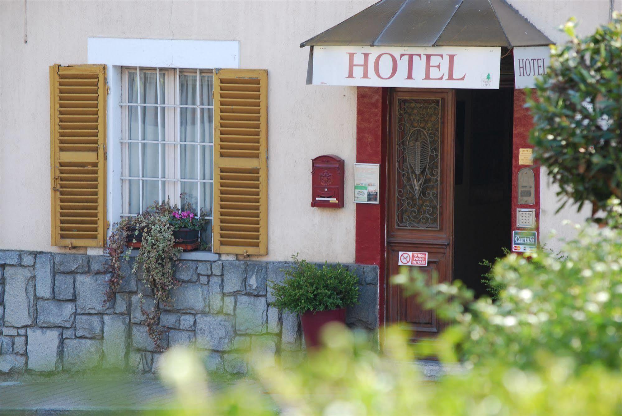 Hotel Pino Torinese Ngoại thất bức ảnh