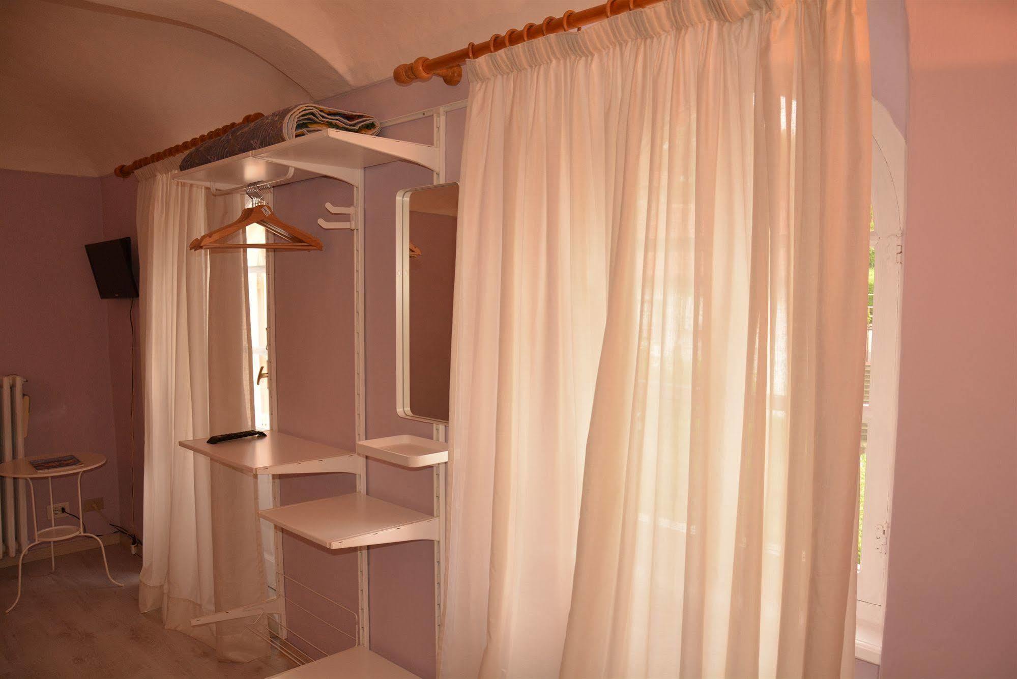 Hotel Pino Torinese Ngoại thất bức ảnh