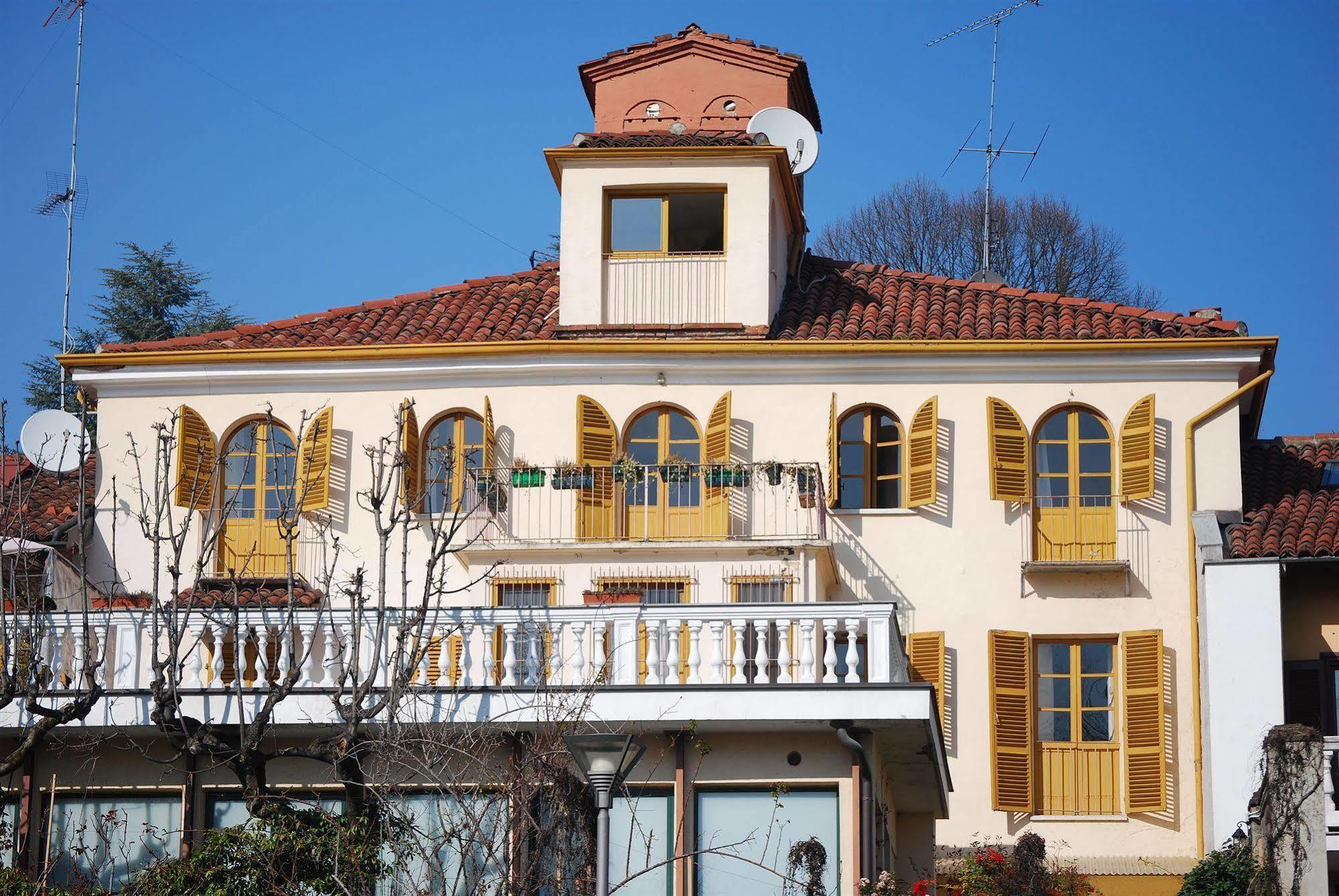 Hotel Pino Torinese Ngoại thất bức ảnh