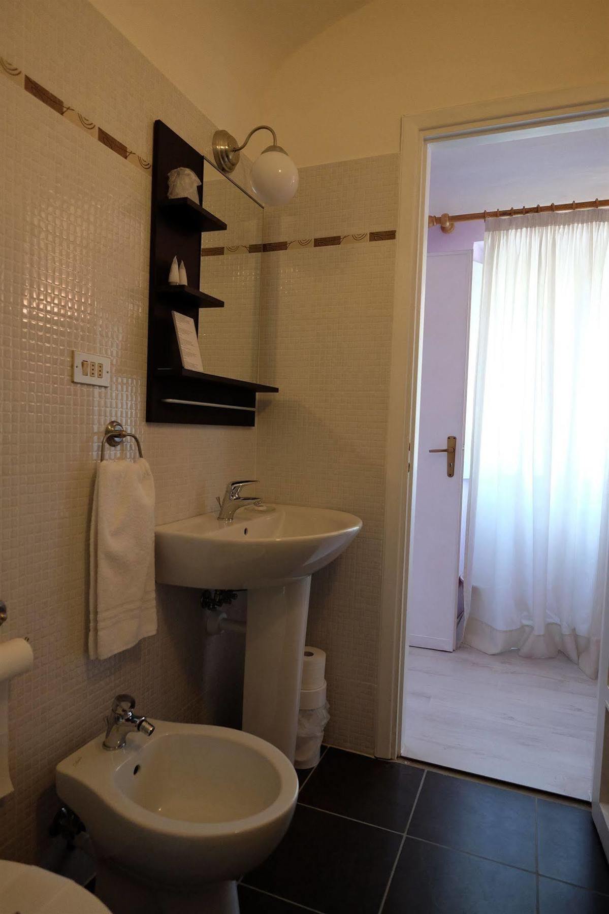 Hotel Pino Torinese Ngoại thất bức ảnh